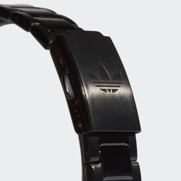 Noir Montre 3e Édition Small M