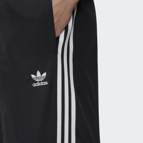 Czerń Adicolor 3-Stripes Board Shorts DK524