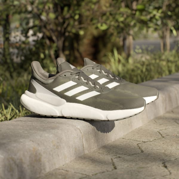 Svart Solarboost 5 Shoes