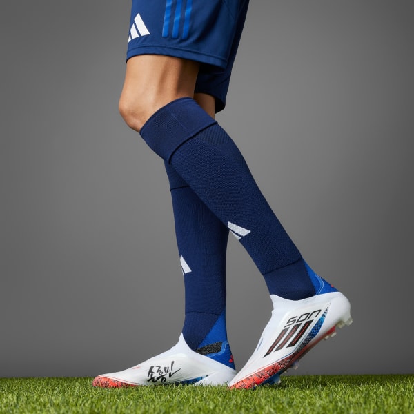 White F50 Elite Son Laceless Firm Ground Boots