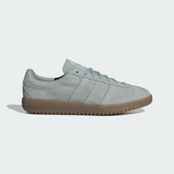 สีเขียว รองเท้า adidas BRMD
