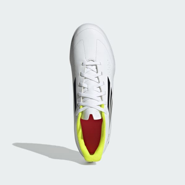 White Deportivo III Turf Boots