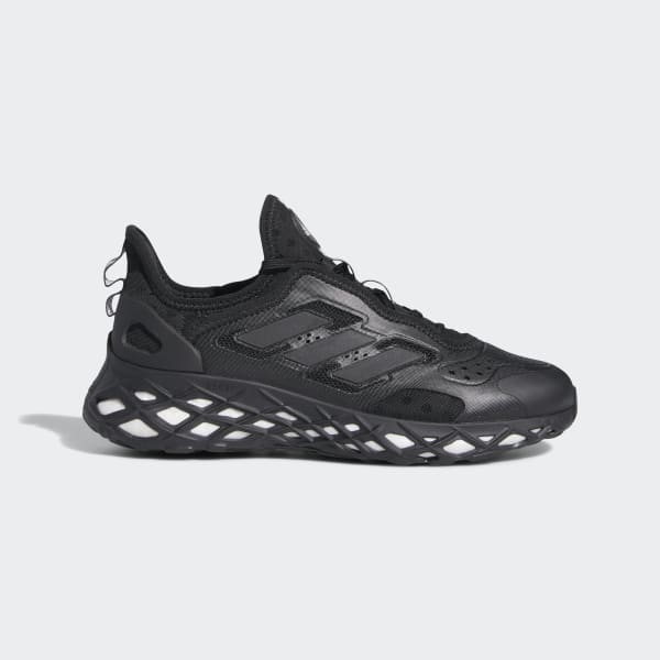 Adidas sales boost preto