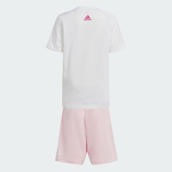 Blanco Conjunto Remera y Shorts Essentials