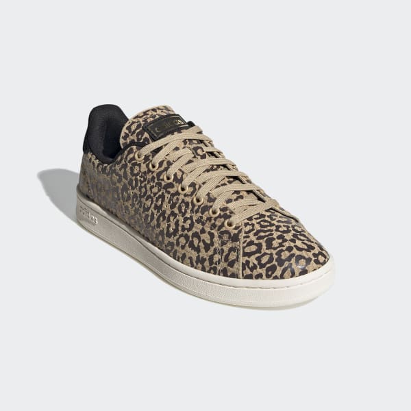 adidas advantage bege