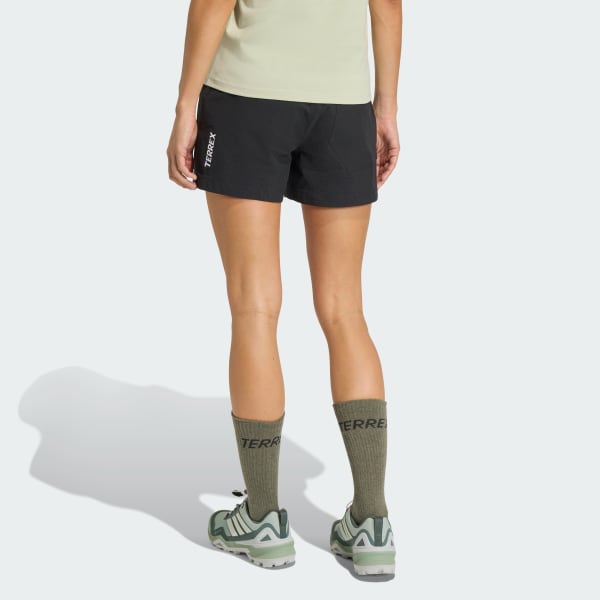 Zwart Terrex Xperior CLIMA365 Mid Short