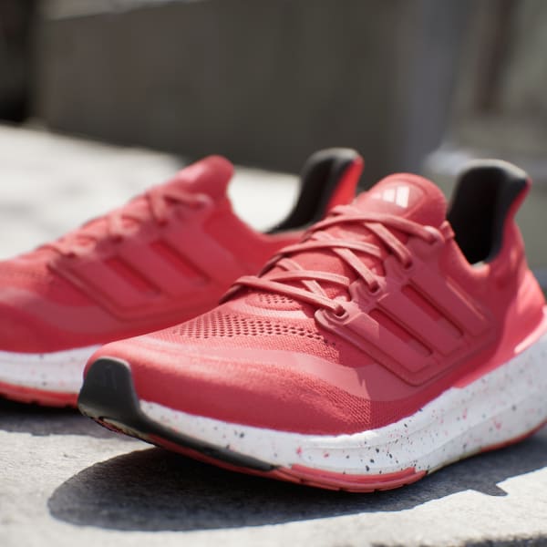 Zapatilla Ultraboost 23