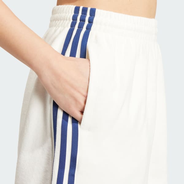 【ADIDAS】Terry Short Pants - White / IT9841 adidas Terry Shorts - White | adidas Türkiye