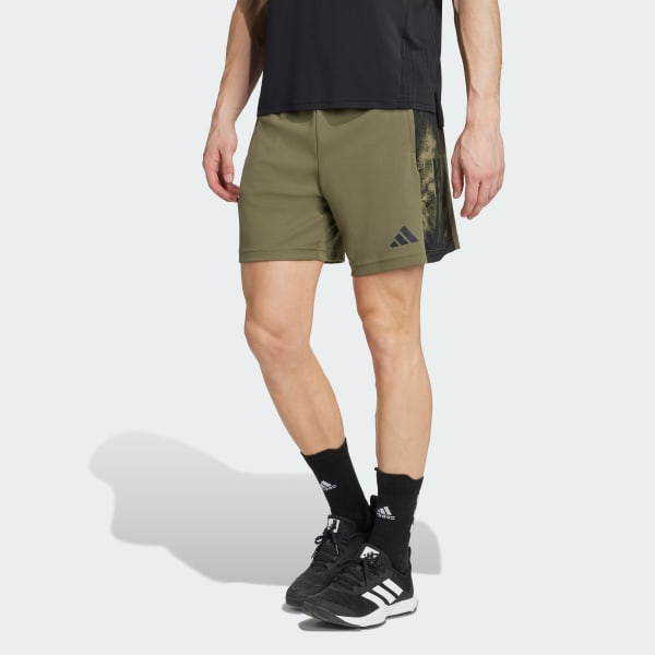 Groen Train Essentials Seasonal 3-Stripes Short