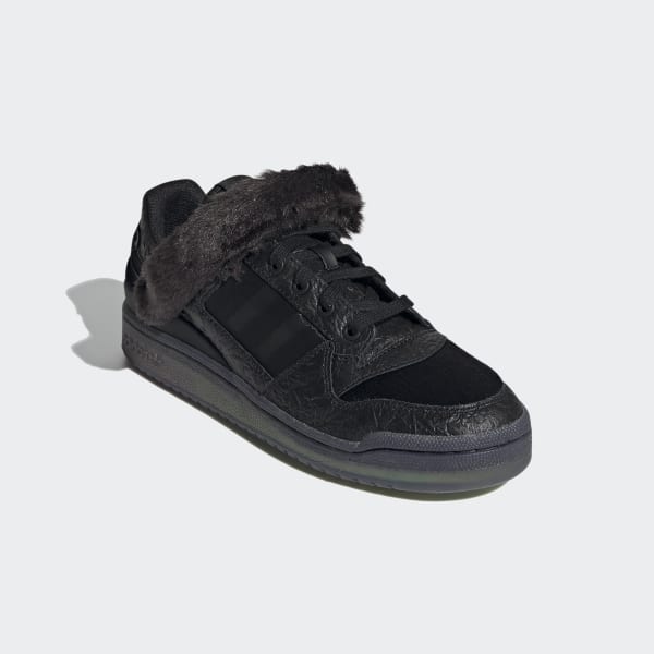 adidas forum low black