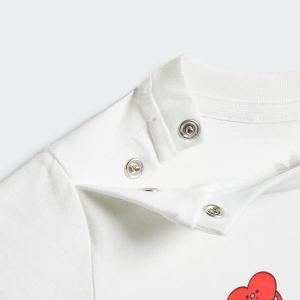 Blanc Graphics T-Shirt