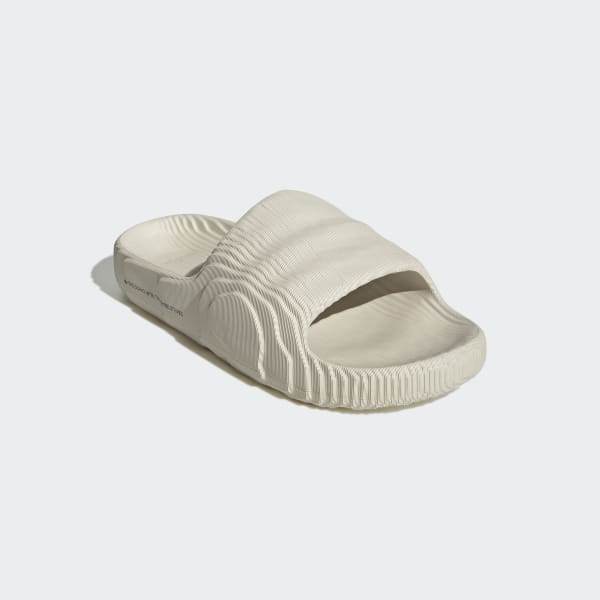 adilette slides