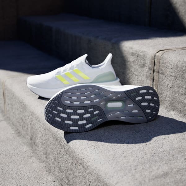 สีขาว รองเท้า Ultraboost 5