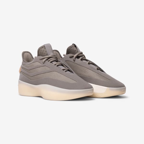 Beige Fear of God Athletics II Basketball Skor