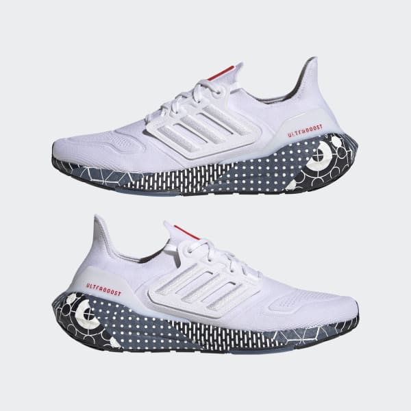 Bialy Ultraboost 22 Shoes LTI71