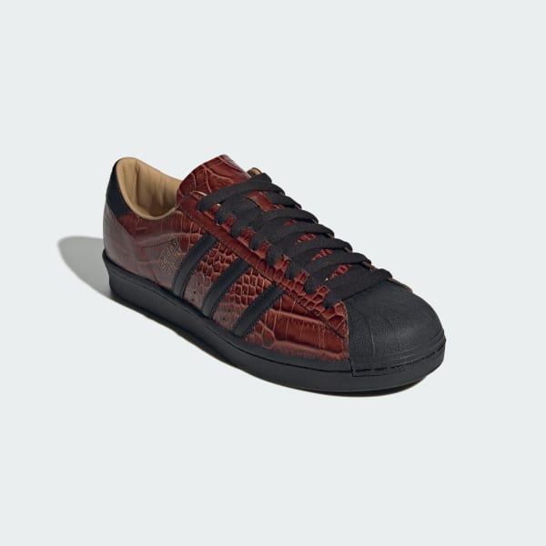 Castanho adidas Originals Superstar Vintage