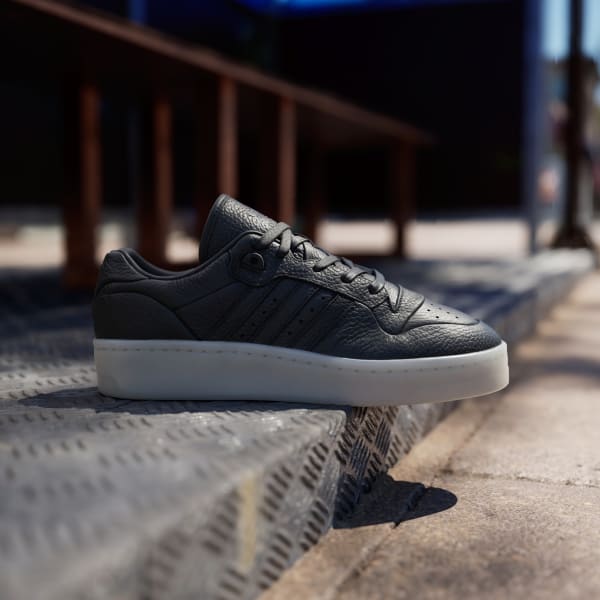 Rivalry Lux Low Shoes