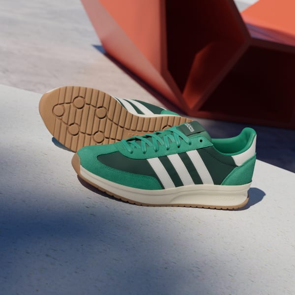 Green RUN 70s 2.0 Shoes