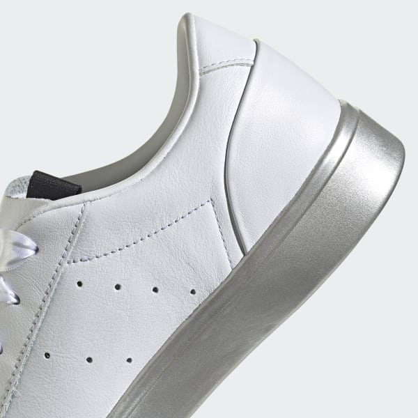 White adidas Sleek Shoes IA211
