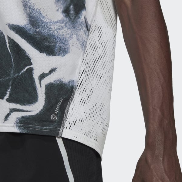 Vit Fast Graphic Tee CK485