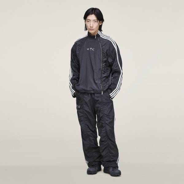 JAQUETA THUG CLUB WOVEN - Preto adidas | adidas Brasil