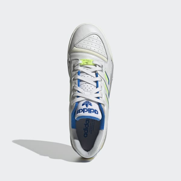 adidas torsion tennis shoe