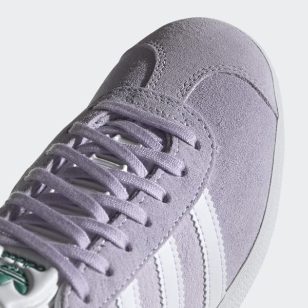 algodón Mesa final Feudal Zapatillas Gazelle lilas y blancas para mujer | adidas España