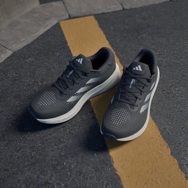 Supernova Rise Wide Running Shoes
