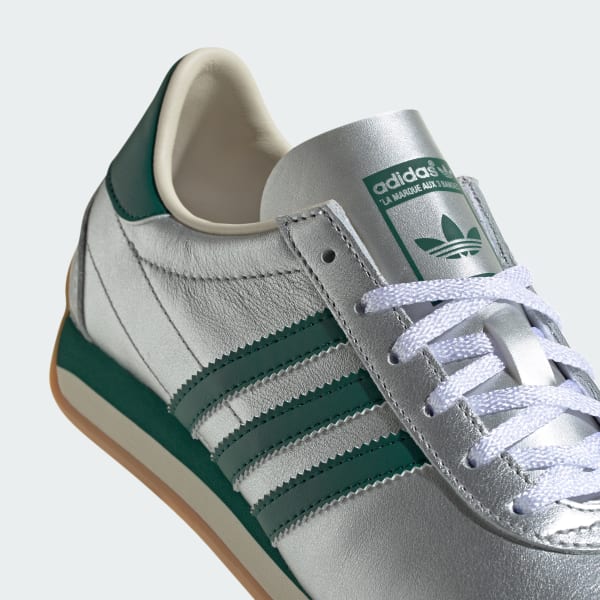 ADIDAS カントリOGレスアッフスニカ IE8412 SILVMTCGREENCWHITE アディダス カントリー OG / Country OG - シルバー
