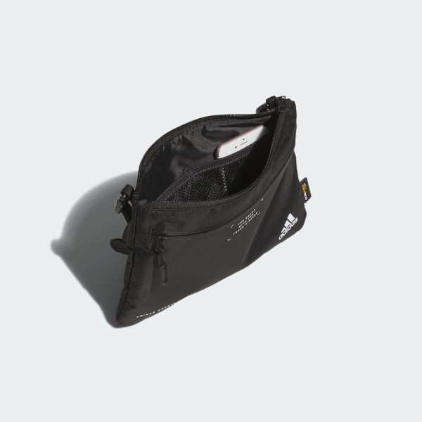 Black Must Haves Sacoche