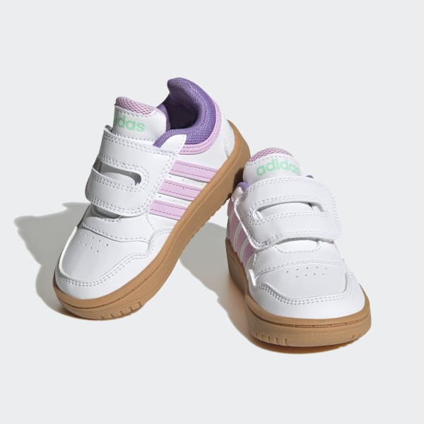 Weiss Hoops Schuh