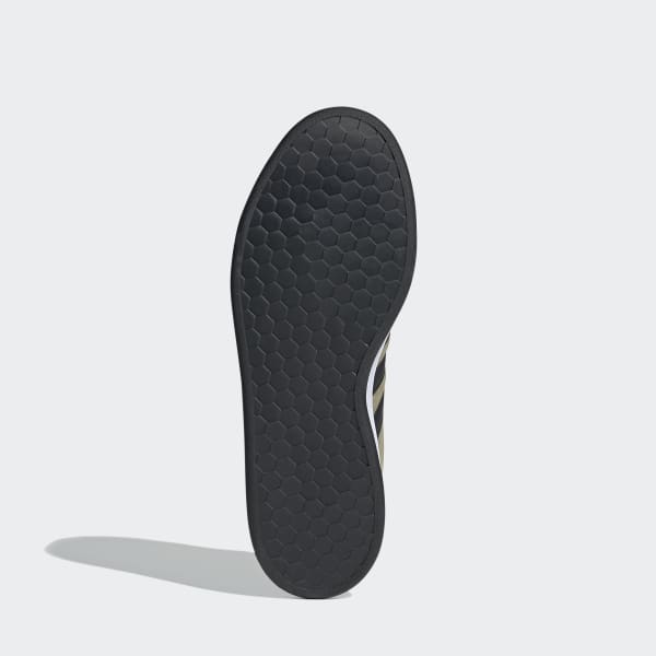 Adidas bota on sale verde militar