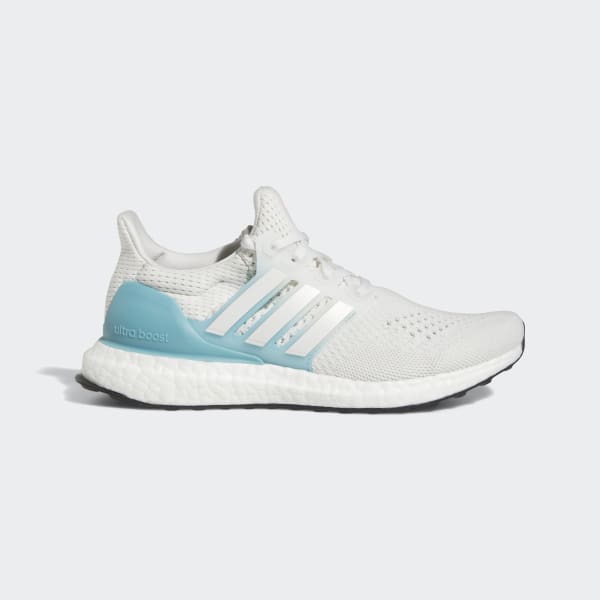 Adidas crystal white ultra boost hot sale