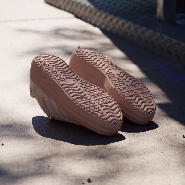 Pink VL COURT BOLD SHOES