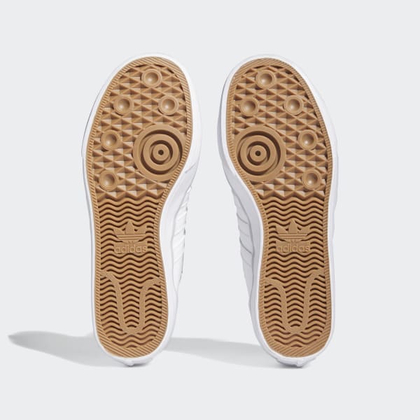 Hvit Nizza Low ADV Sko