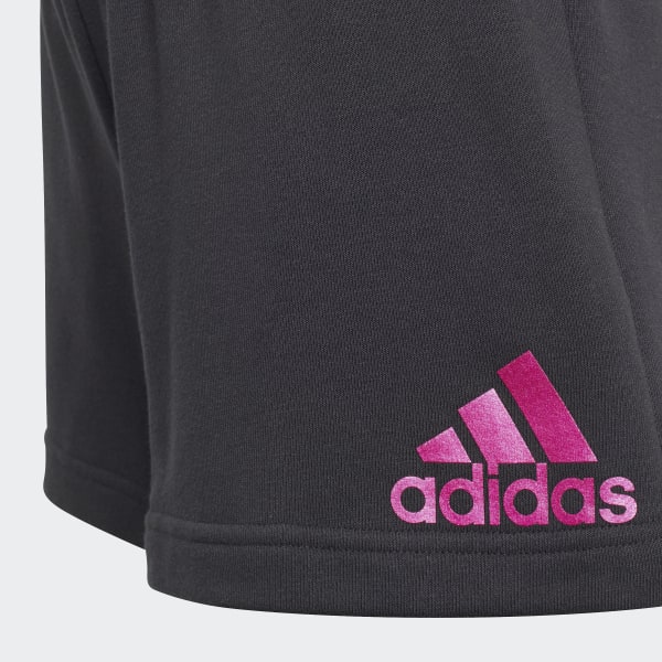 Schwarz Future Icons Badge of Sport Shorts