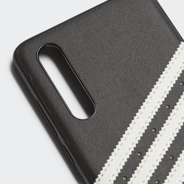 Black Moulded case PU P30