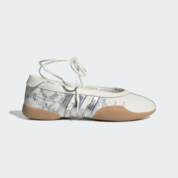 White TAEKWONDO MEI SHOES

