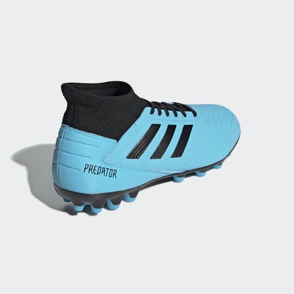 maak je eigen voetbalschoenen