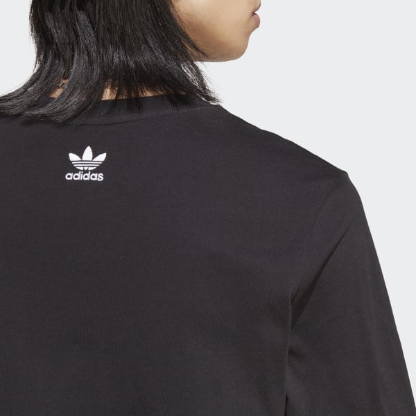 Adidas styling complements tee top
