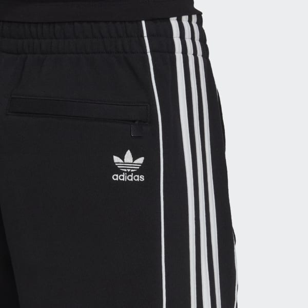 Czerń adidas Rekive Shorts