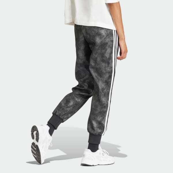 Adidas classic models top
