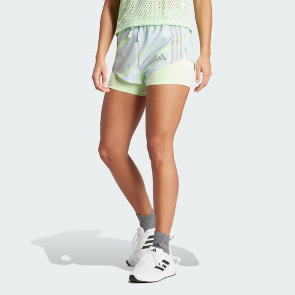 Azul Shorts Break the Norm