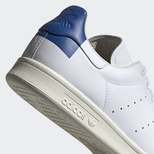 White Stan Smith Shoes EBG75