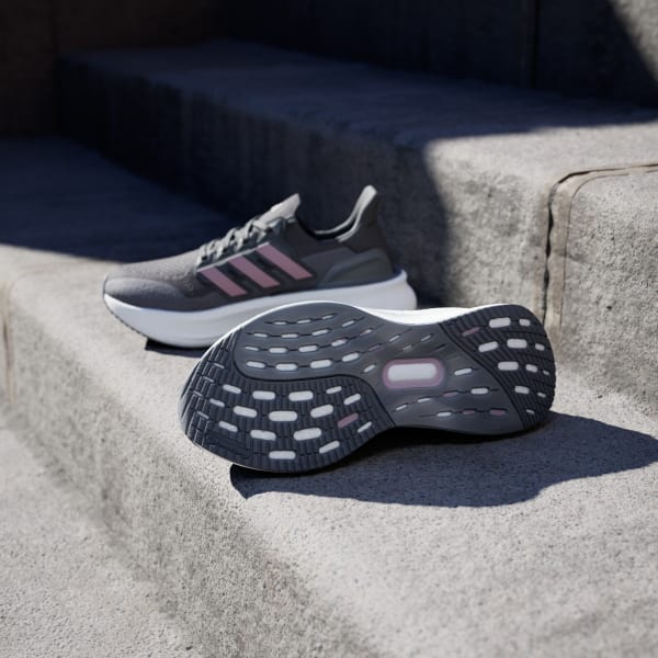 Gris Zapatillas Ultraboost 5