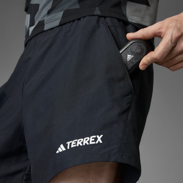 cerná Šortky Terrex Multi