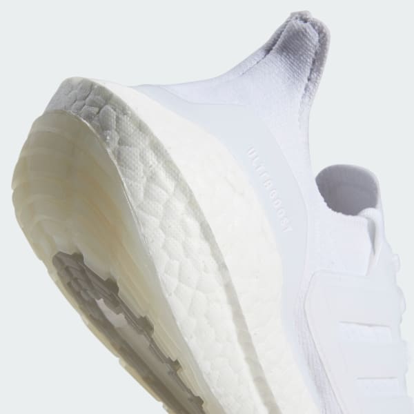 White Ultraboost 21 Shoes KYQ94