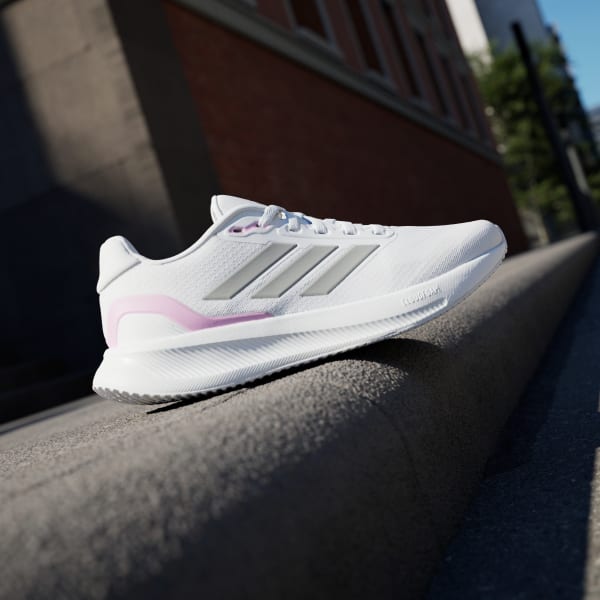White Runfalcon 5 Running Shoes