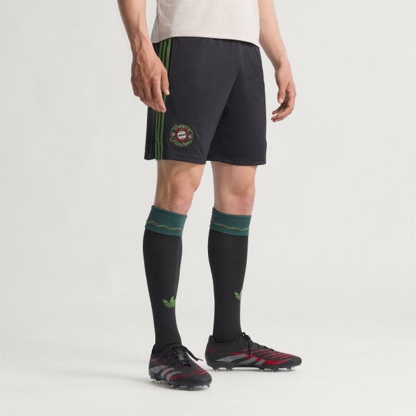Svart FC Bayern 25/26 Wiesn shorts