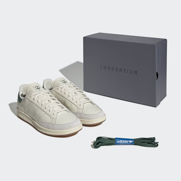 アディダス スタンスミス バイ コンソーシアム / STAN SMITH BY